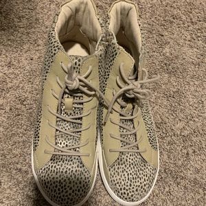 Coconuts by Matisse Skylark Tennis Shoe